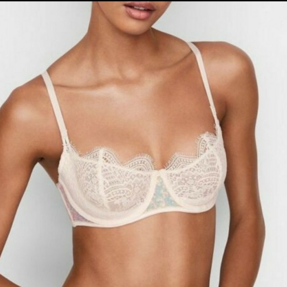 Victoria's Secret Soft Pink Lace Bra